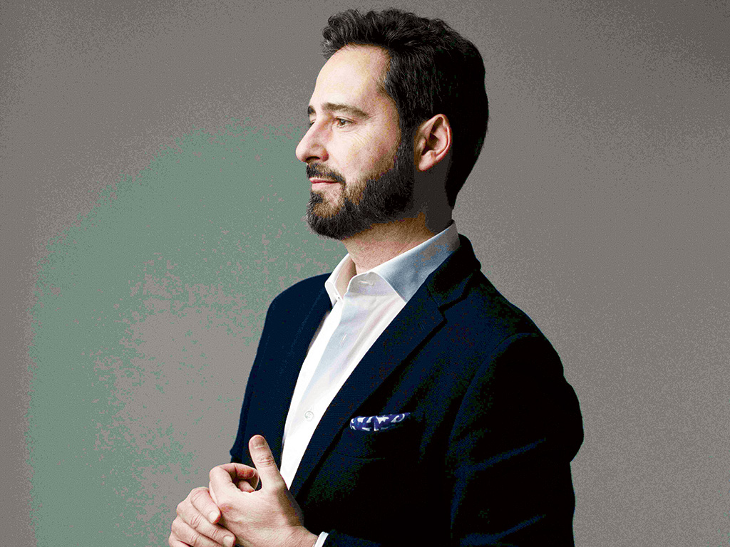  Hyatt makes senior leadership changes 